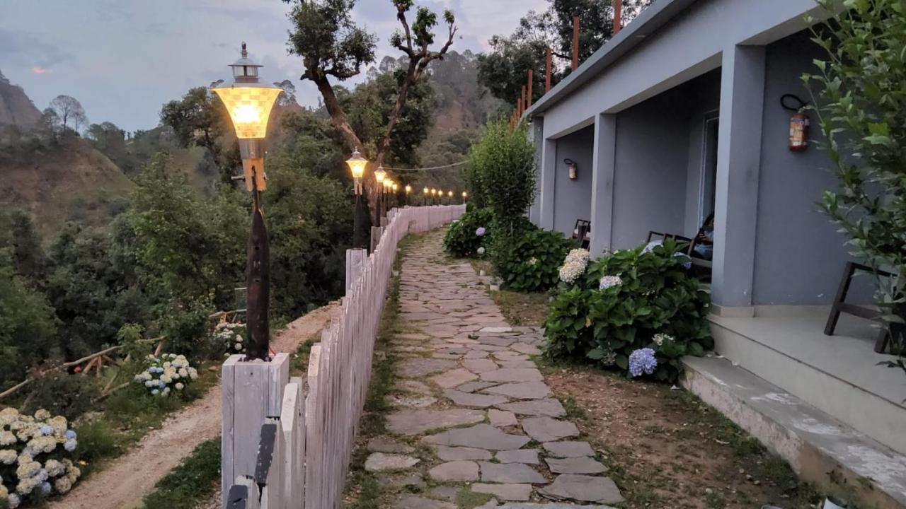 Shiva Valley Resort Kokhliyal Gaon Esterno foto